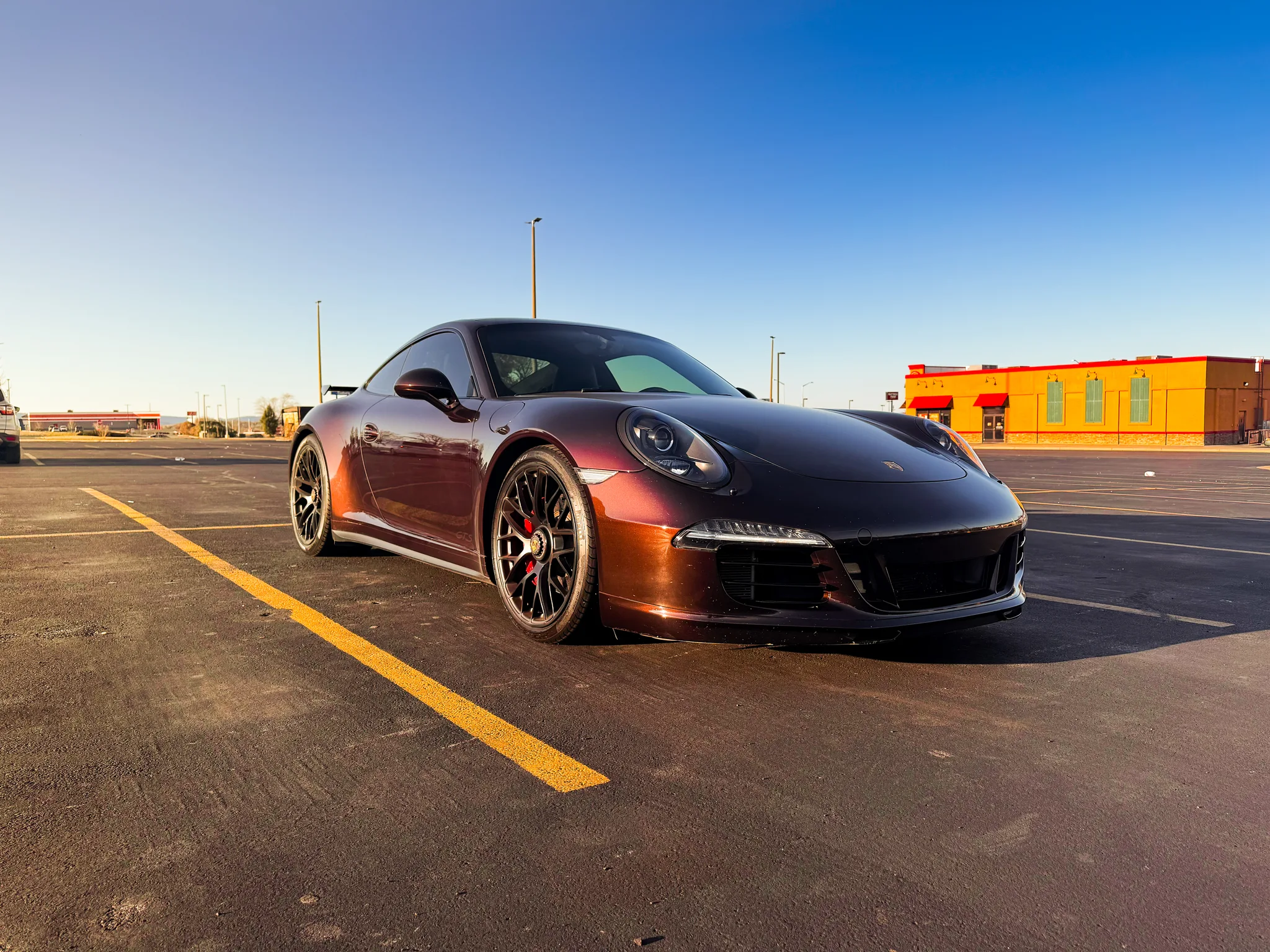 Porsche 911 Carrera GTS 1